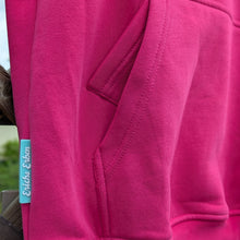 Lade das Bild in den Galerie-Viewer, Hoodie "Ostschnitte"