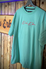 Lade das Bild in den Galerie-Viewer, Shirt &quot;DDR Deluxe&quot;
