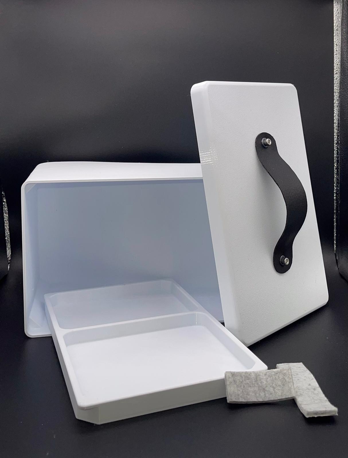 Werkzeugkasten Motorraum Trabant 601